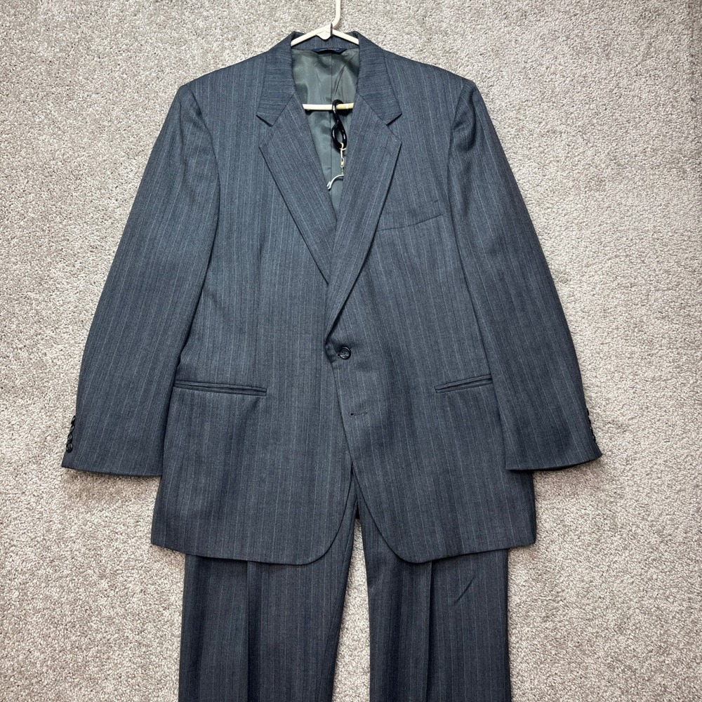 VTG Kuppenheimer Suit Men 42R Gray Pinstripe Two Button Blazer Trousers USA Made